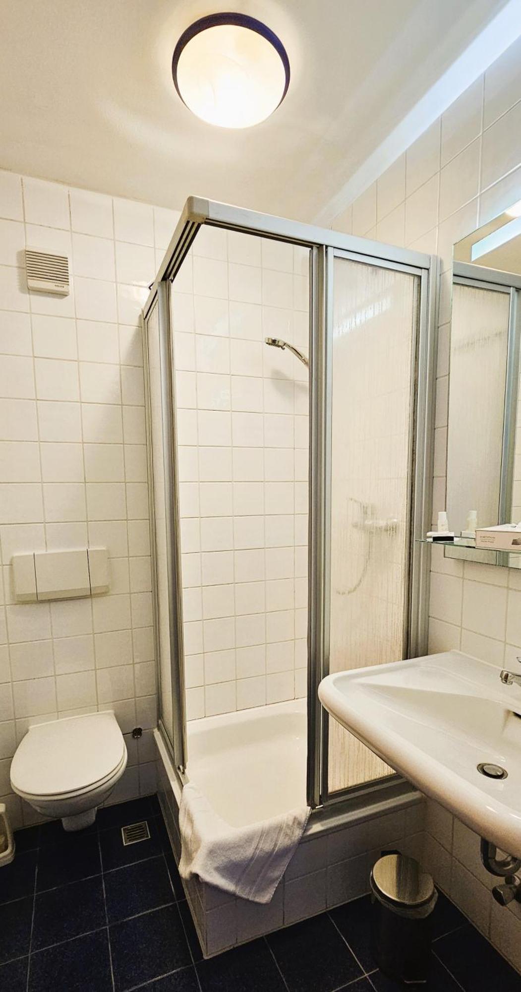 Novitel Pension Pliening - Muenchen Messe Dış mekan fotoğraf